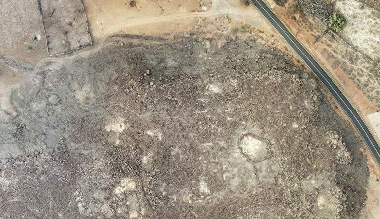 bronze-age-town-saudi-arabian-desert