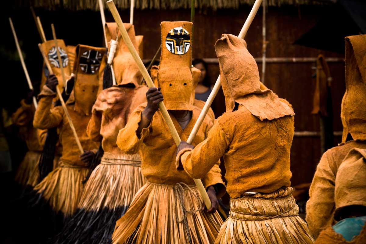 dancers ritual yurupari