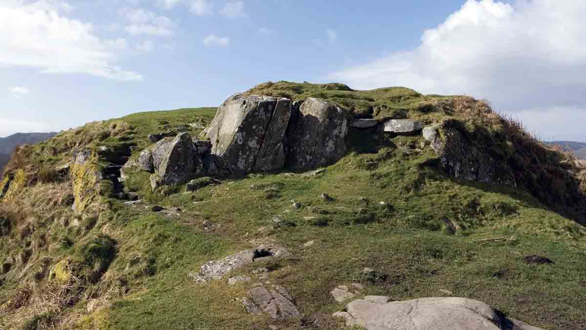 dunadd hill fort dalriada