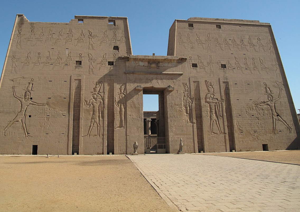 egypt-edfu-temple-facade
