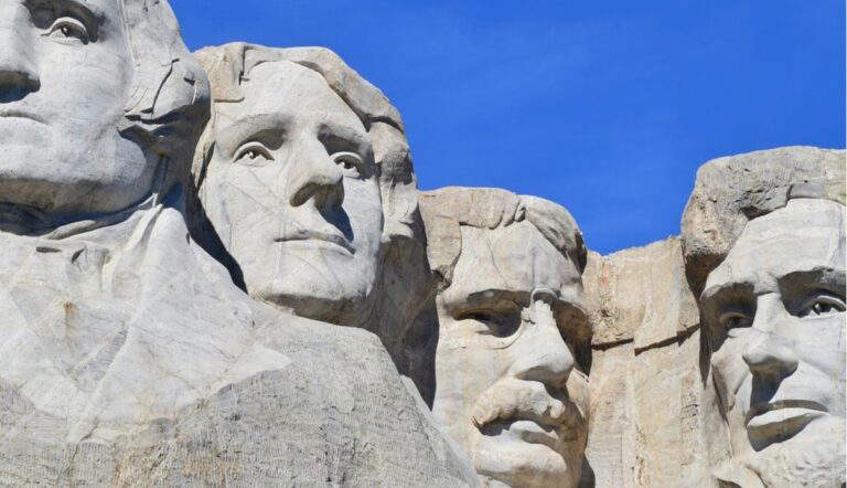 must visit historical landmarks us midwest