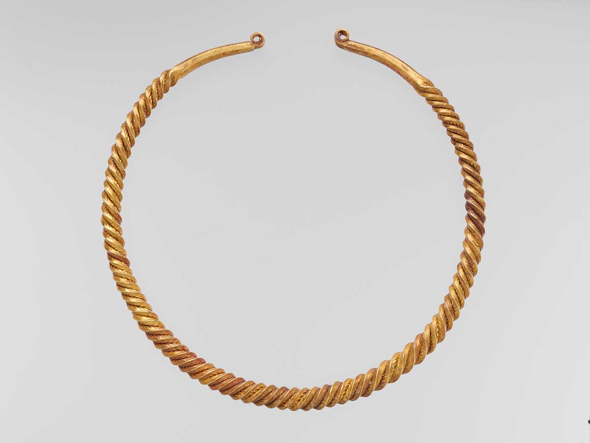 neck ring 5th 6th century bce celtic jewelry