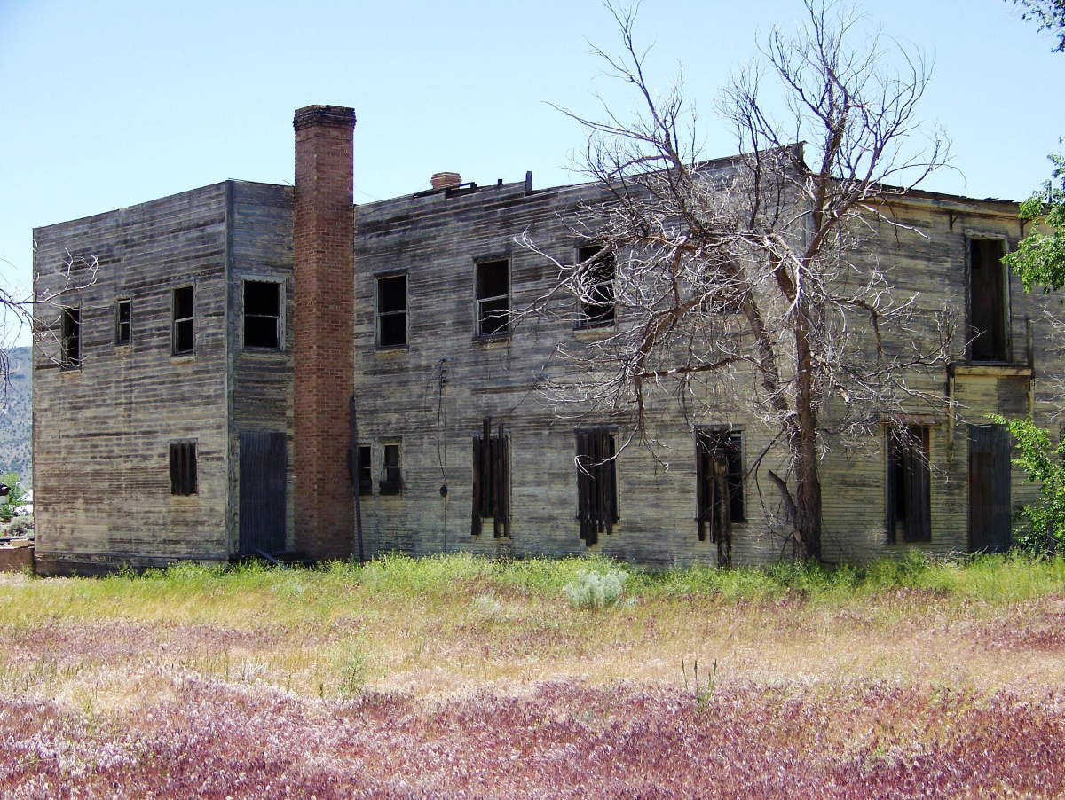 old hotel and store modena utah