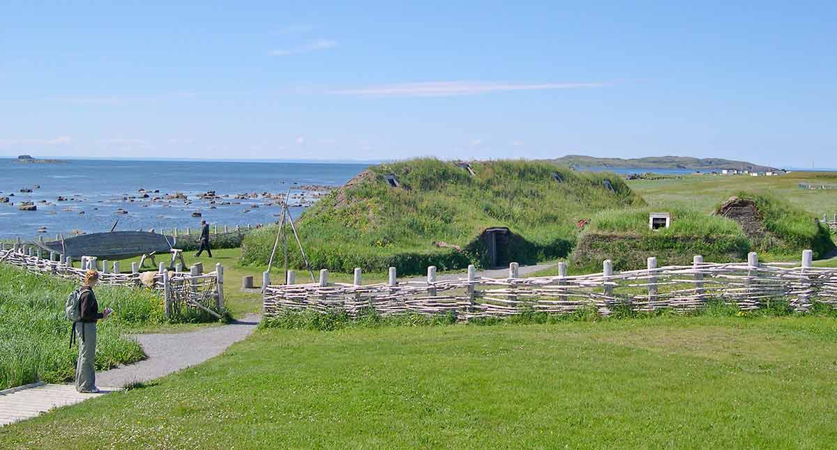 reconstructed viking site lanse aux meadows