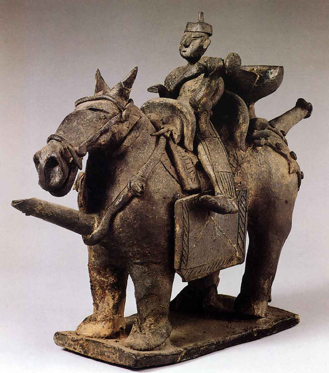 silla horse rider shaped vessel