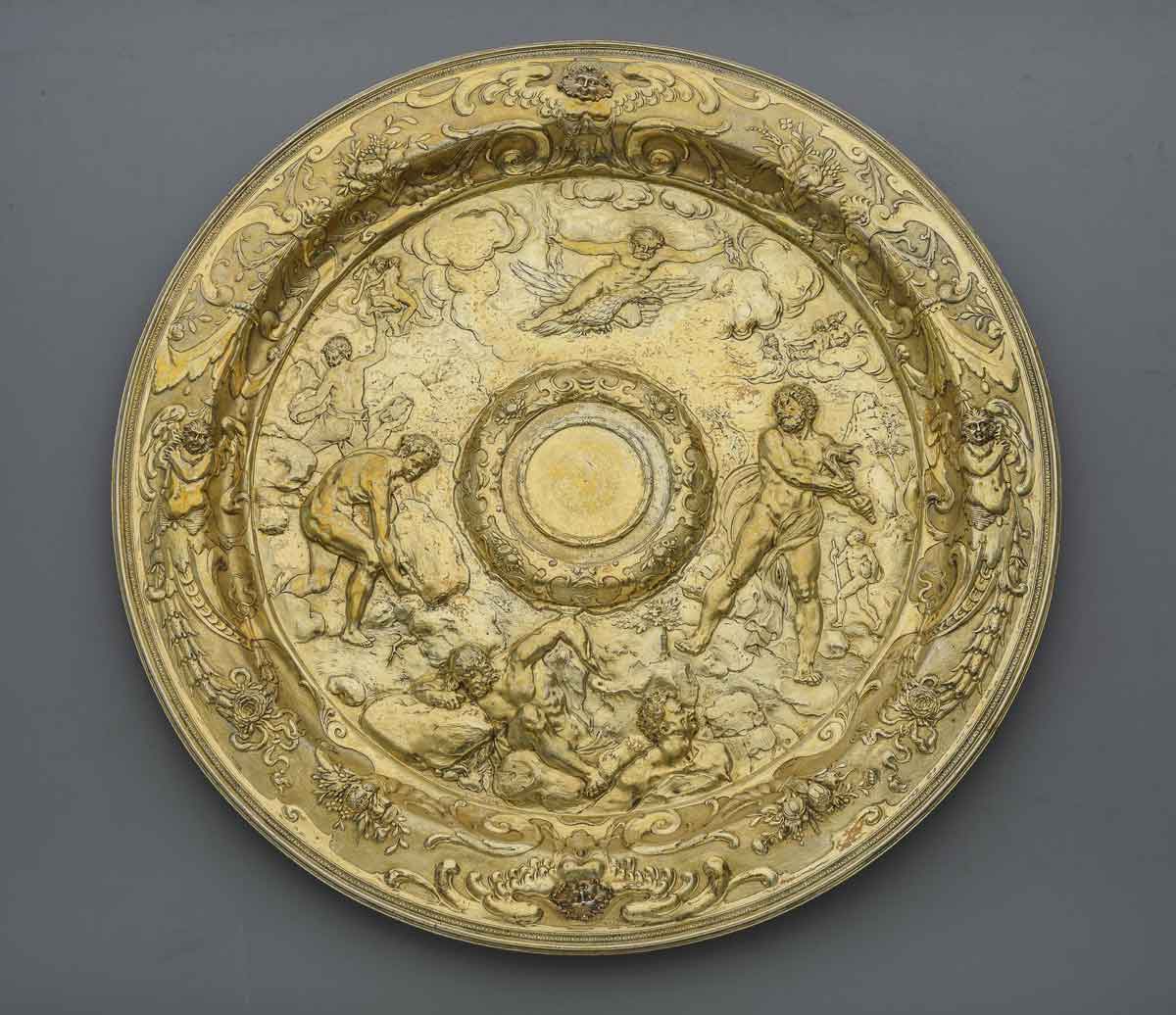 titanomachy gold dish