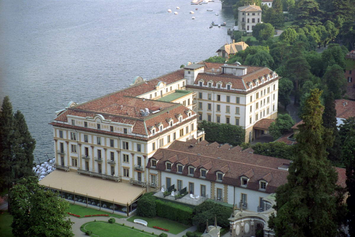 villa deste aerial view italy